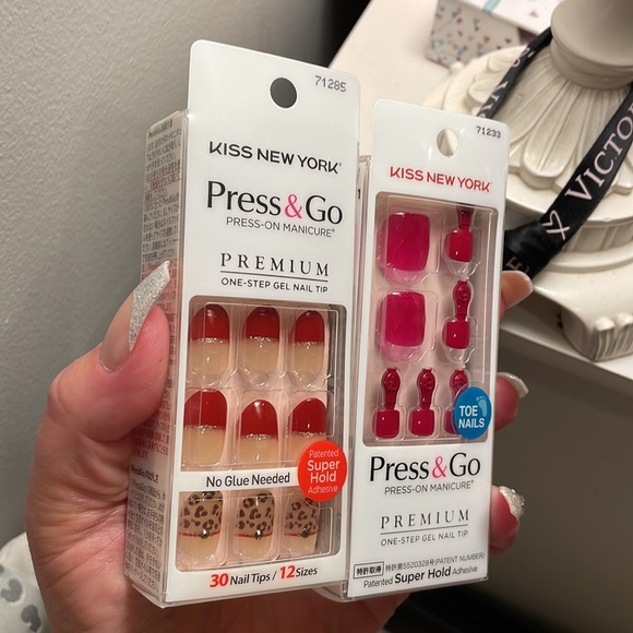 KISS PREMIUM MANI/PEDI BUNDLE - Picture 4 of 6